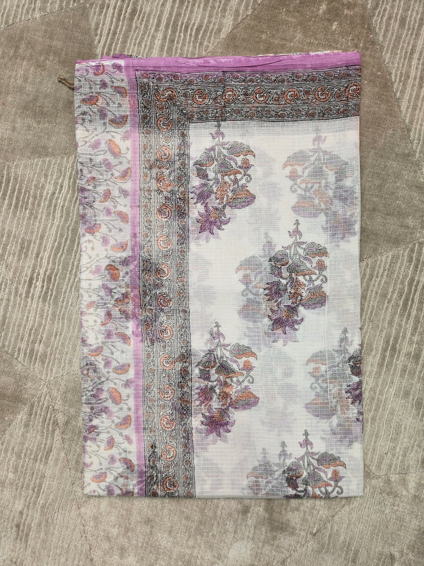 WHITE LAVENDER HANDBLOCK KOTA DORIYA SAREE