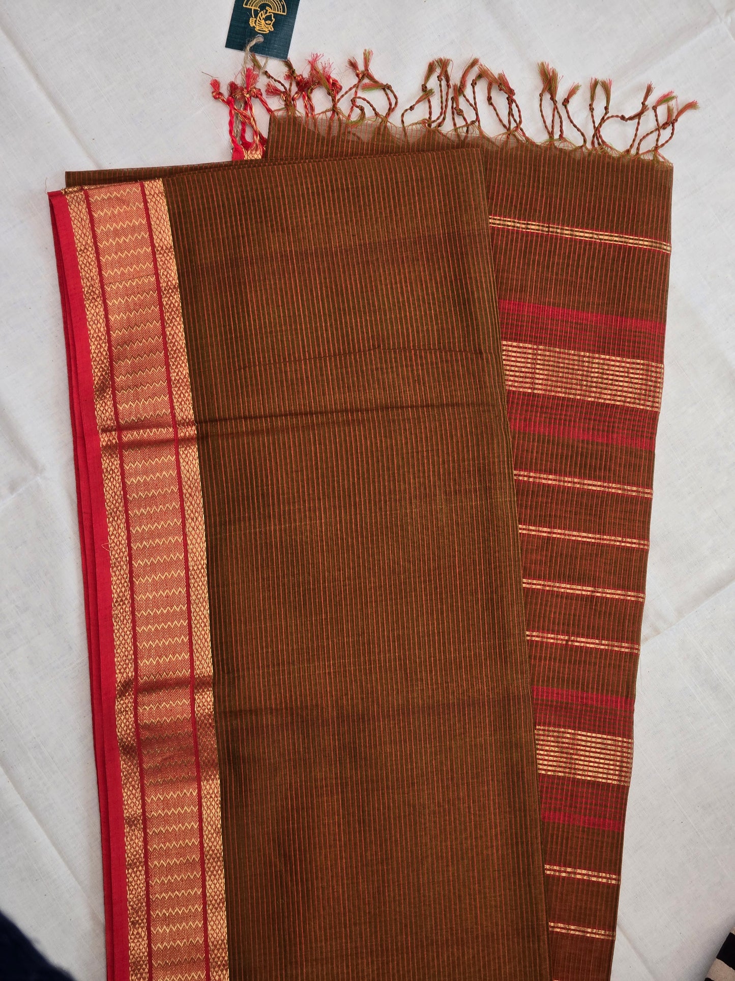 Brown Red Maheshwari Silk Cotton Saree