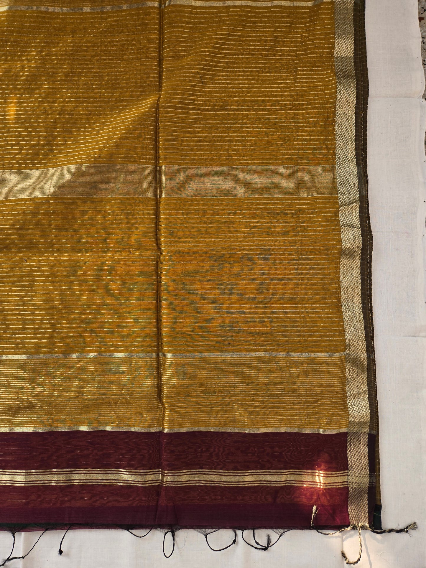 Maroon Maheshwari Silk Cotton Saree