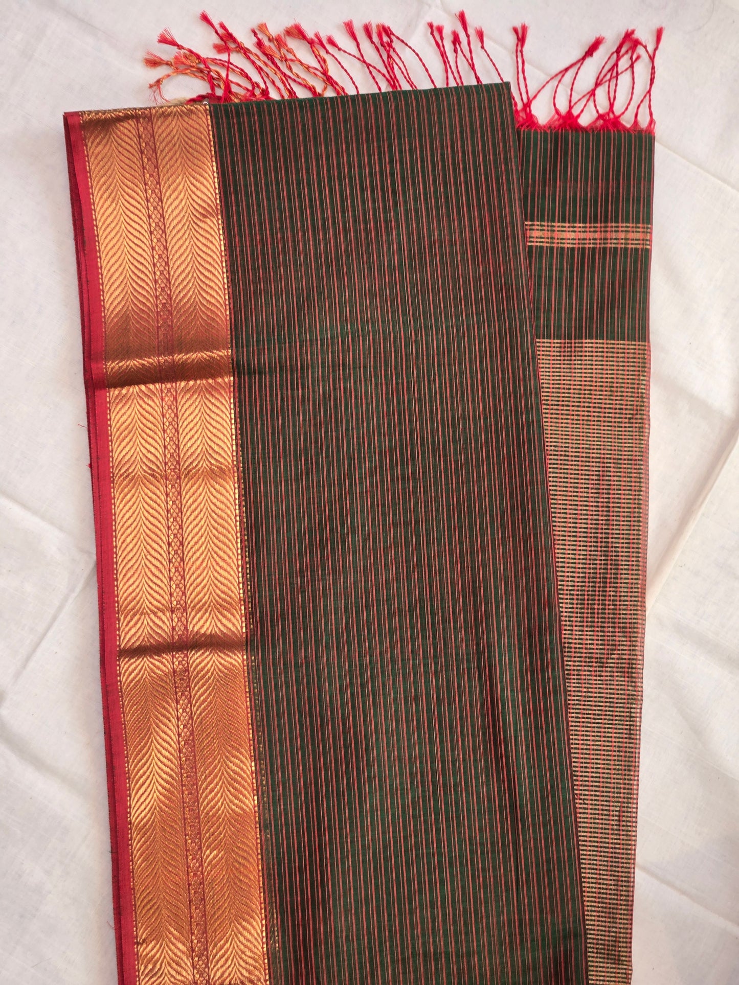 Green Maheshwari Silk Cotton Saree