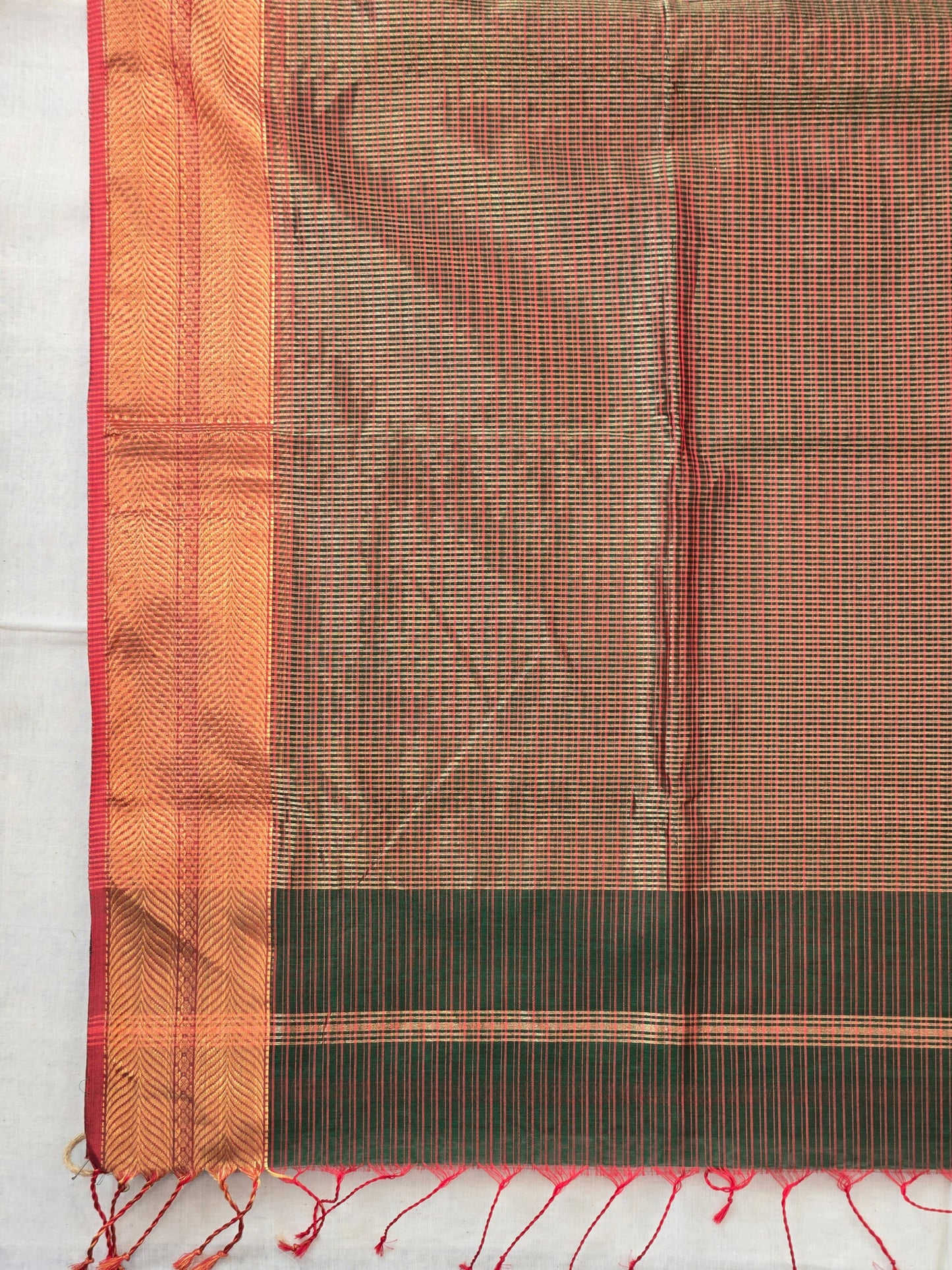 Green Maheshwari Silk Cotton Saree