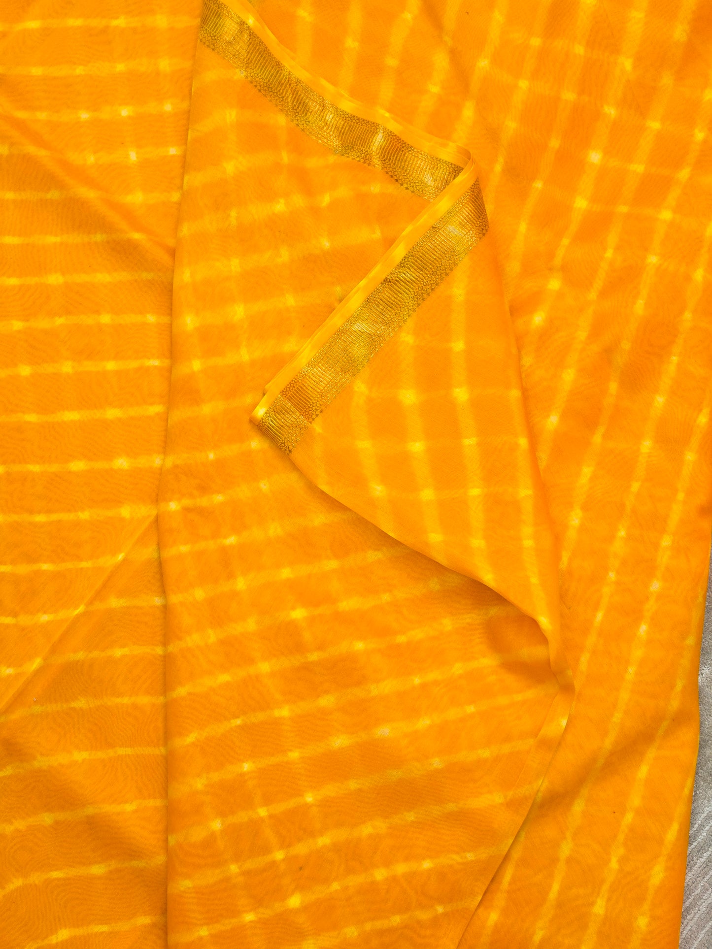 YELLOW TIE DYE MOTDA SILK COTTON SAREE
