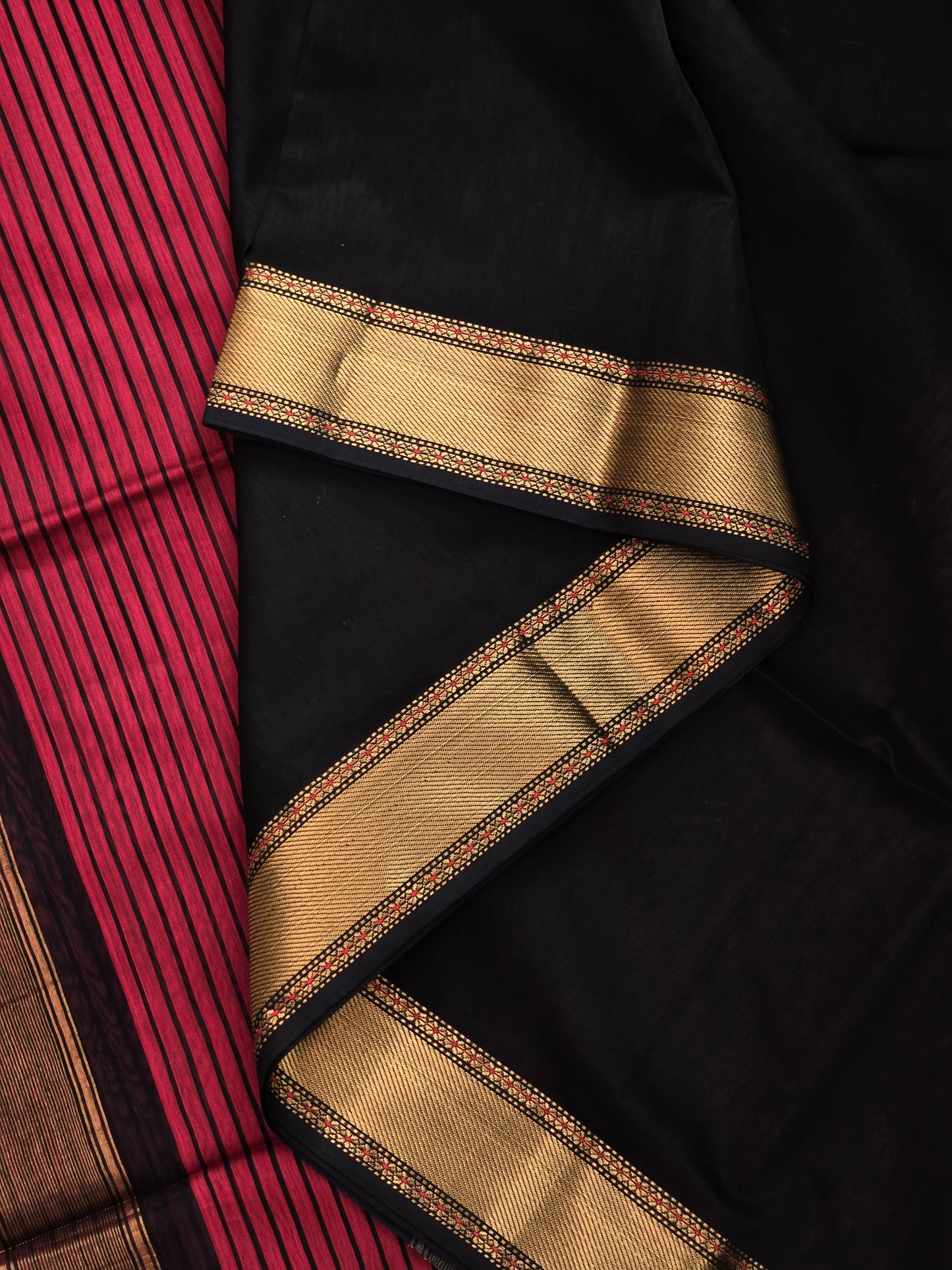 Black Maheshwari Silk Cotton Saree