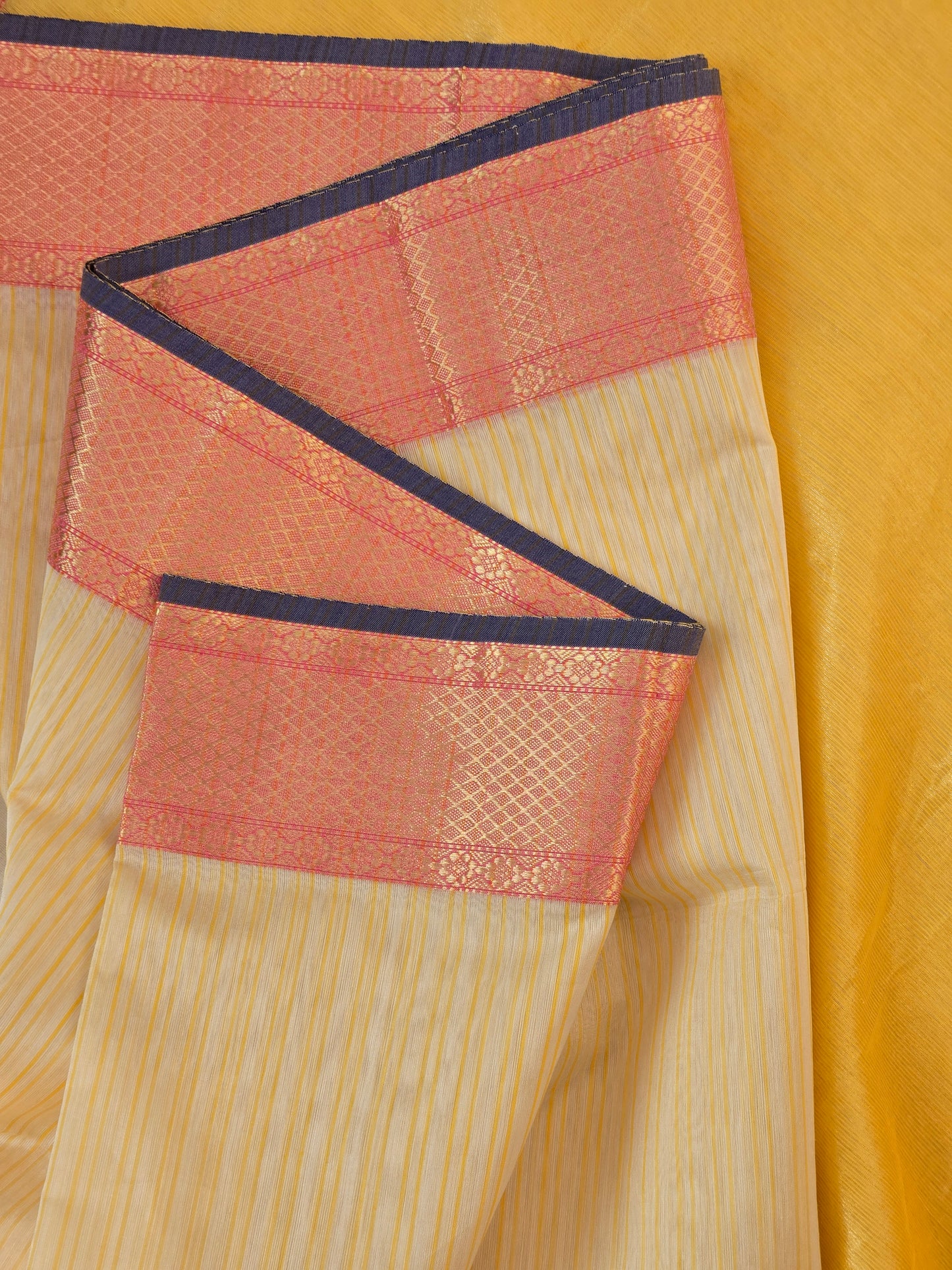 White Yellow Maheshwari Silk Cotton Saree