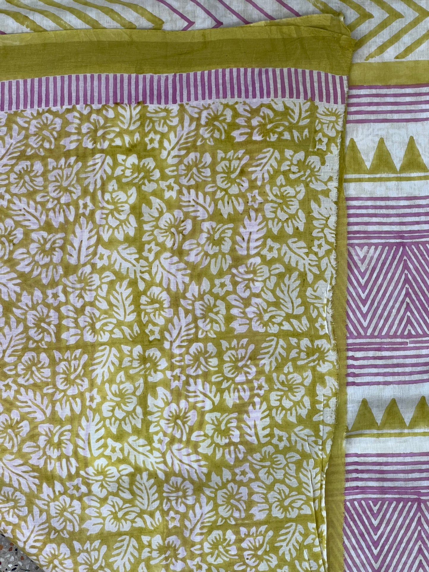 Olive Pink Printed Cotton Saree