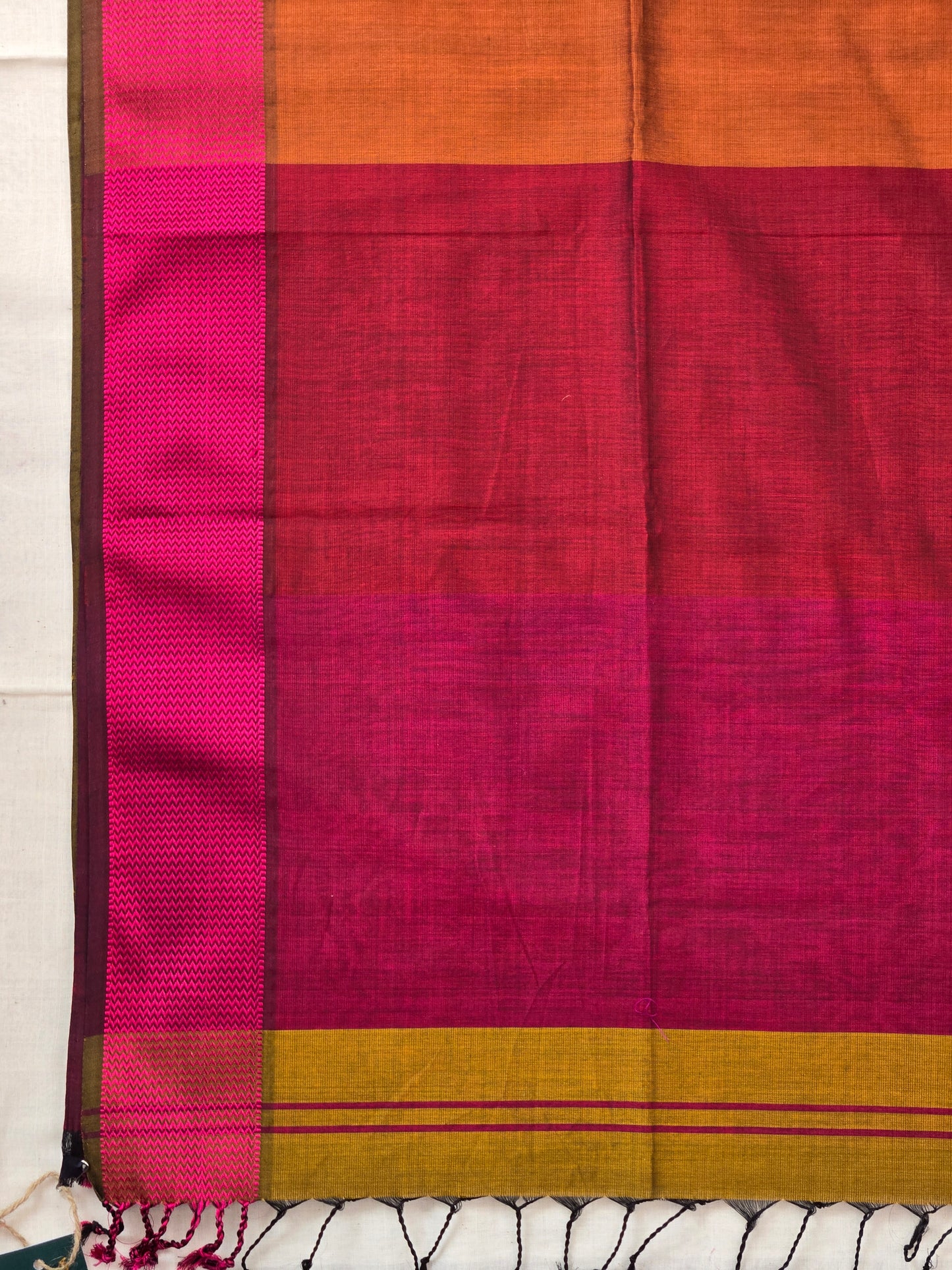 Mustard Green Maheshwari Silk Cotton Saree