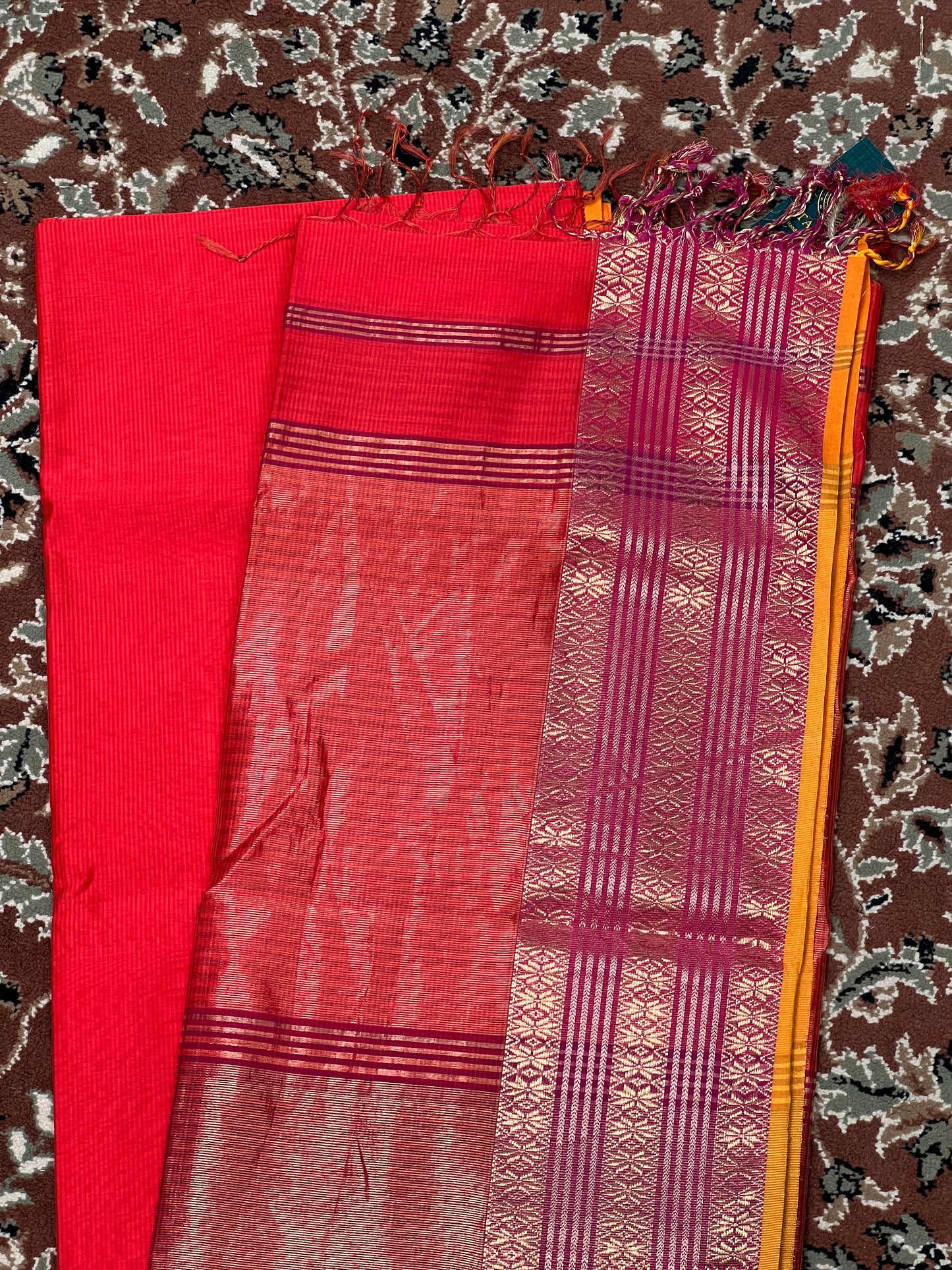 Coral Red Silk Cotton Maheshwari Saree