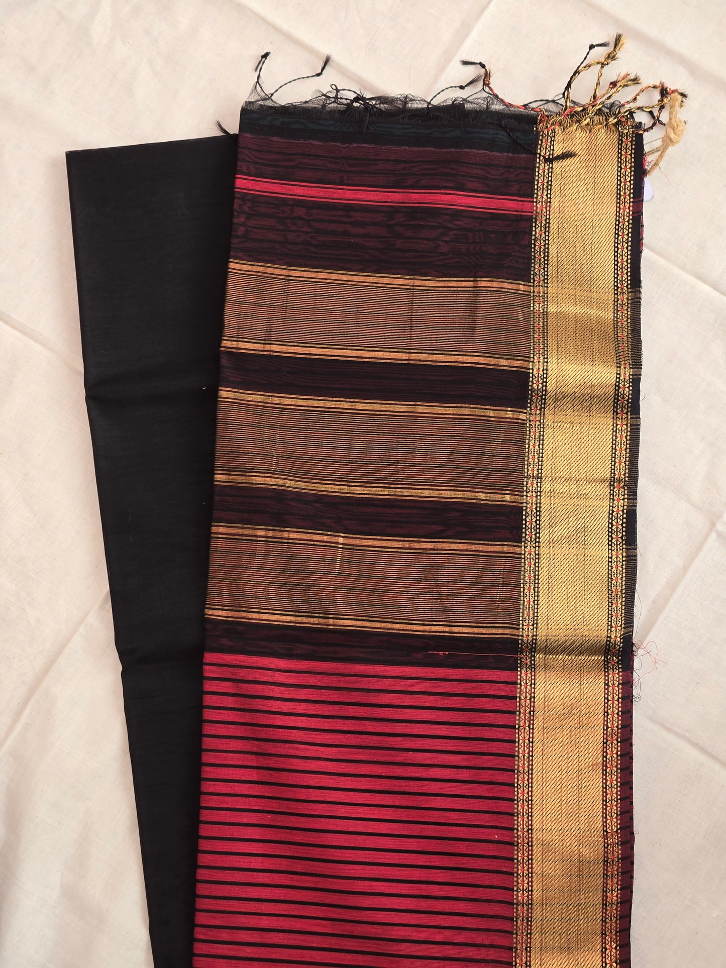 Black Maheshwari Silk Cotton Saree