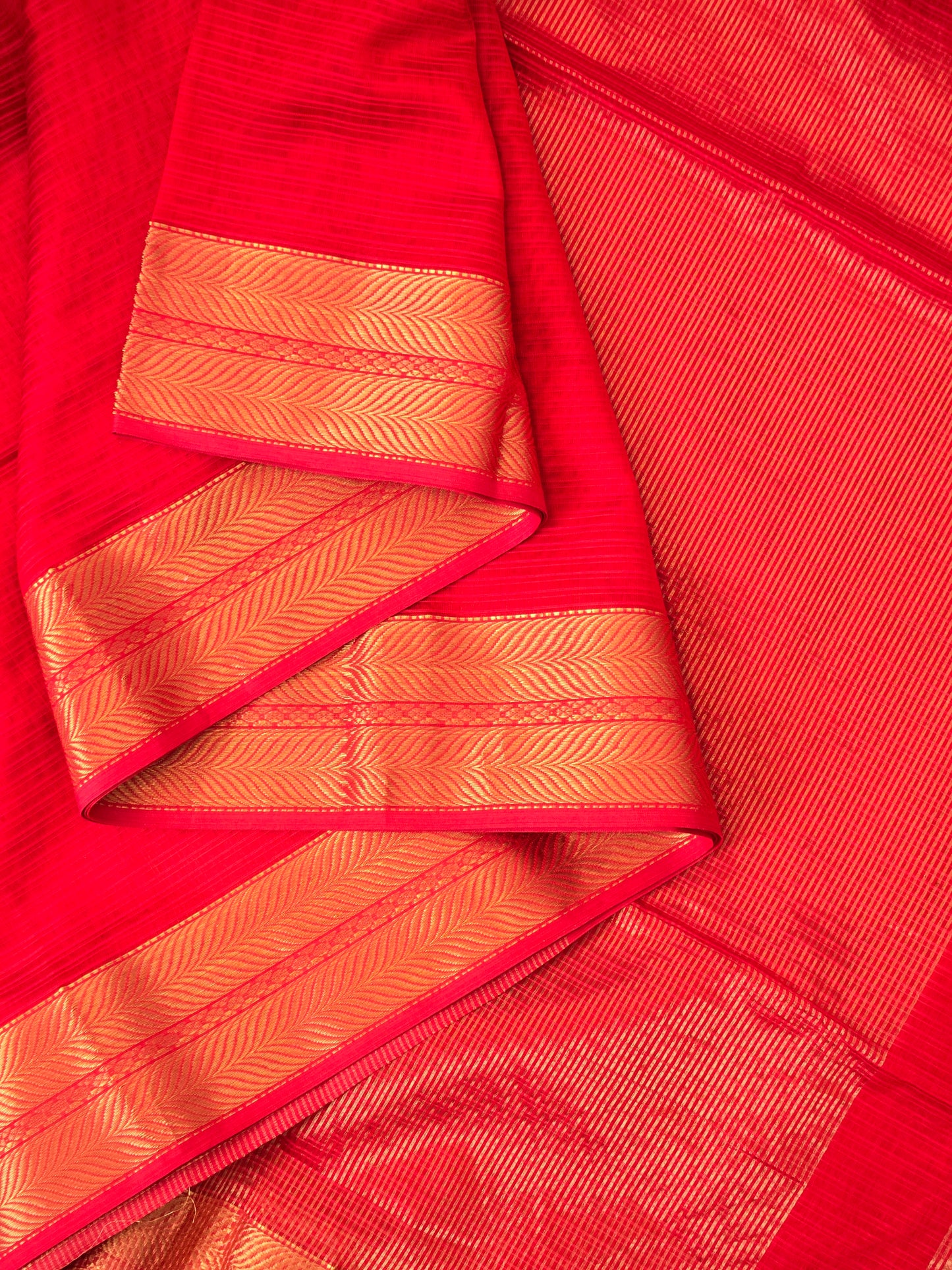 Red Maheshwari Silk Cotton Saree