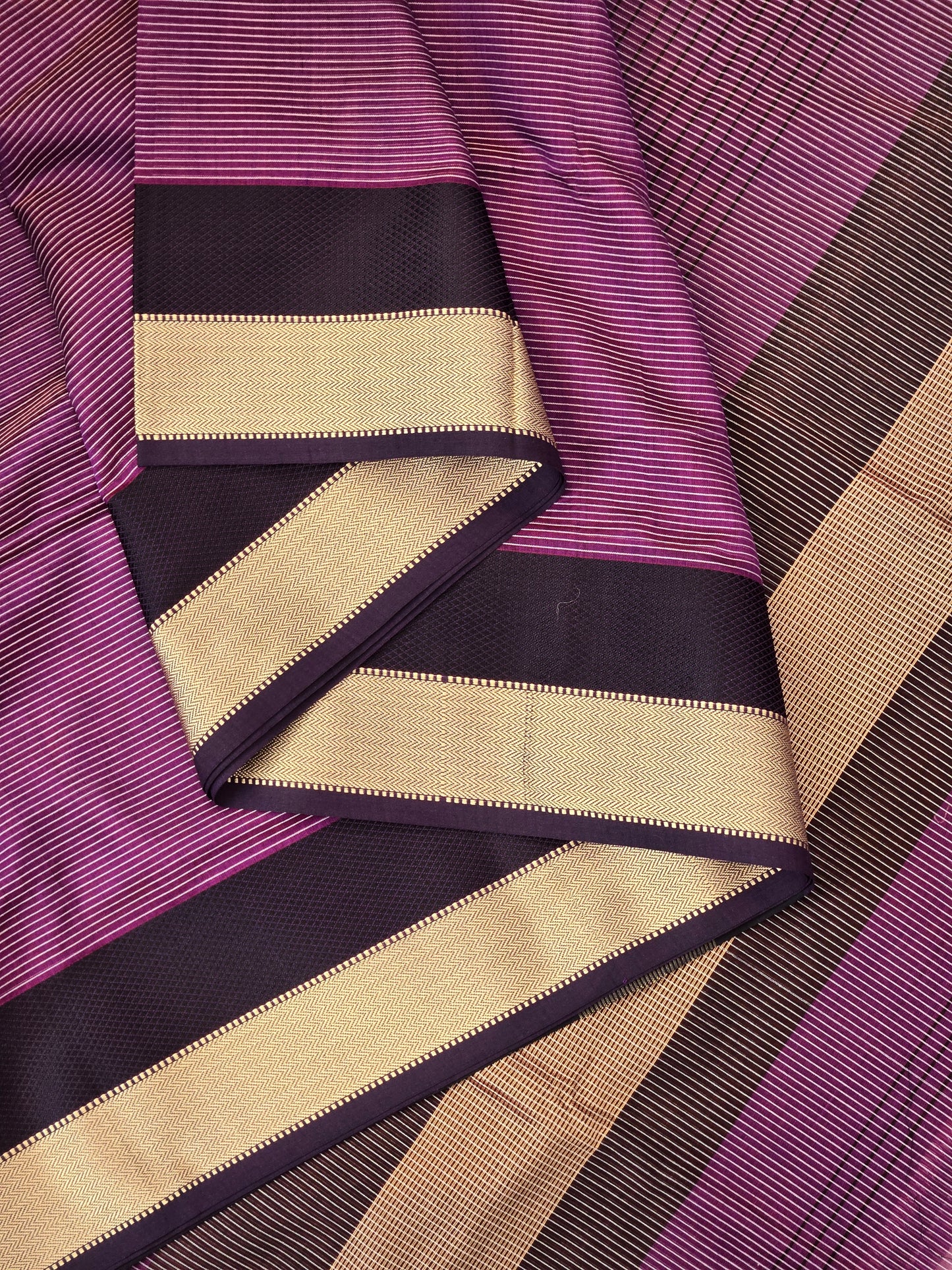 Purple Black Maheshwari Silk Cotton Saree