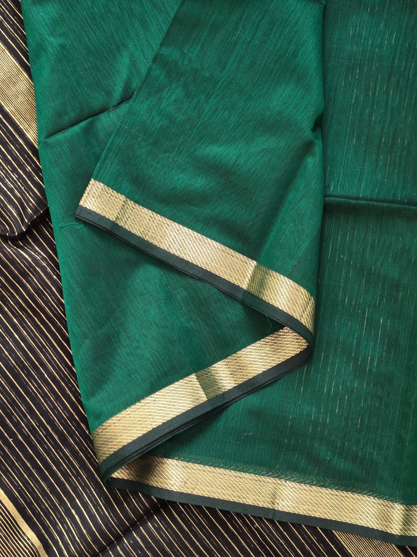 Green Maheshwari Silk Cotton Saree