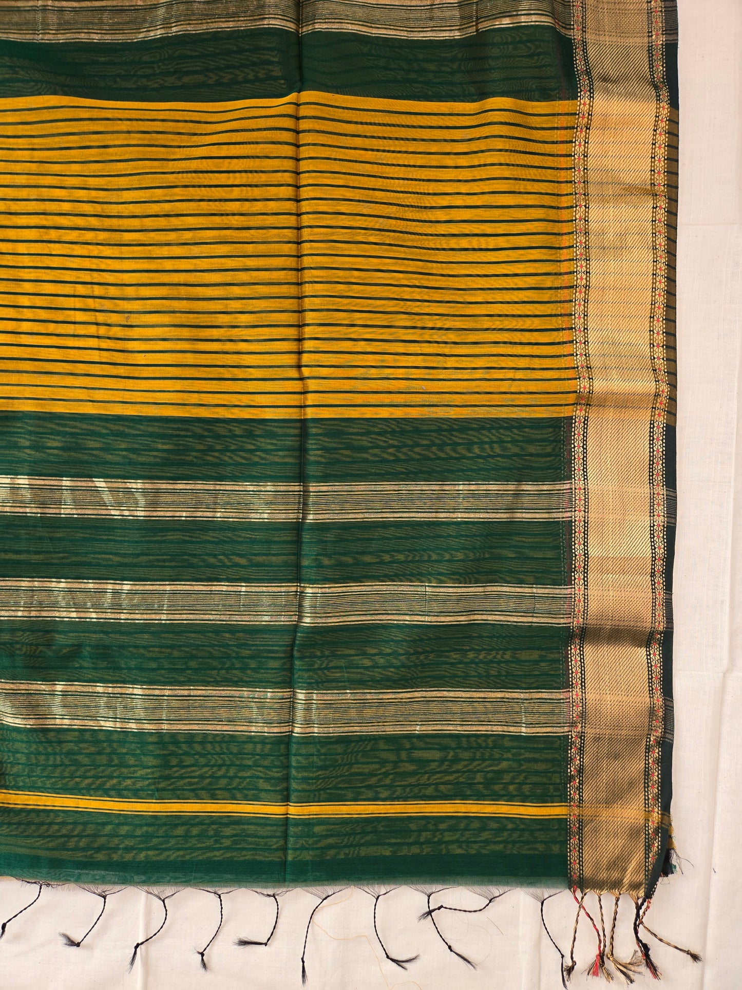 Green Maheshwari Silk Cotton Saree