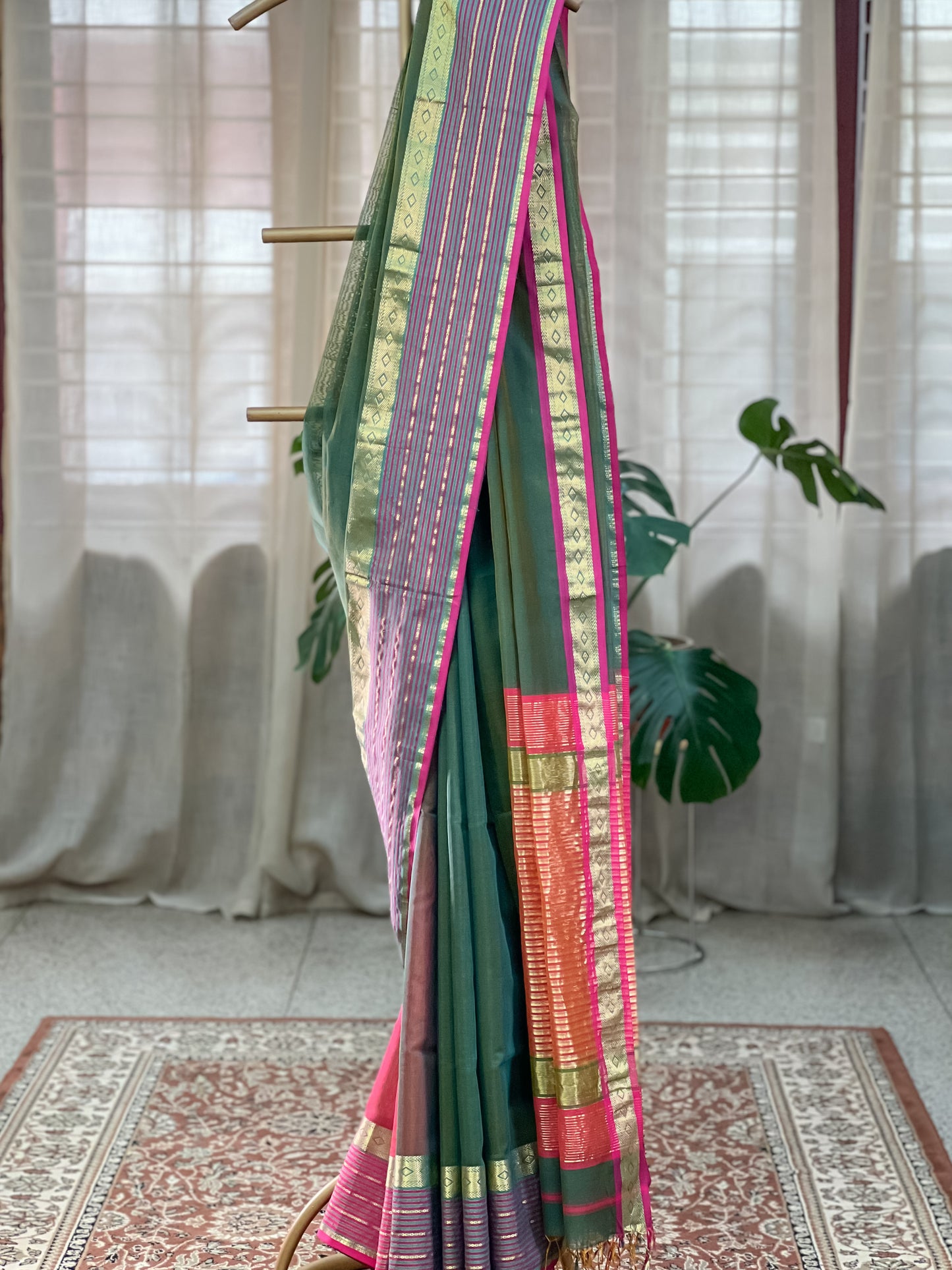 Green Maheshwari Silk Cotton Saree