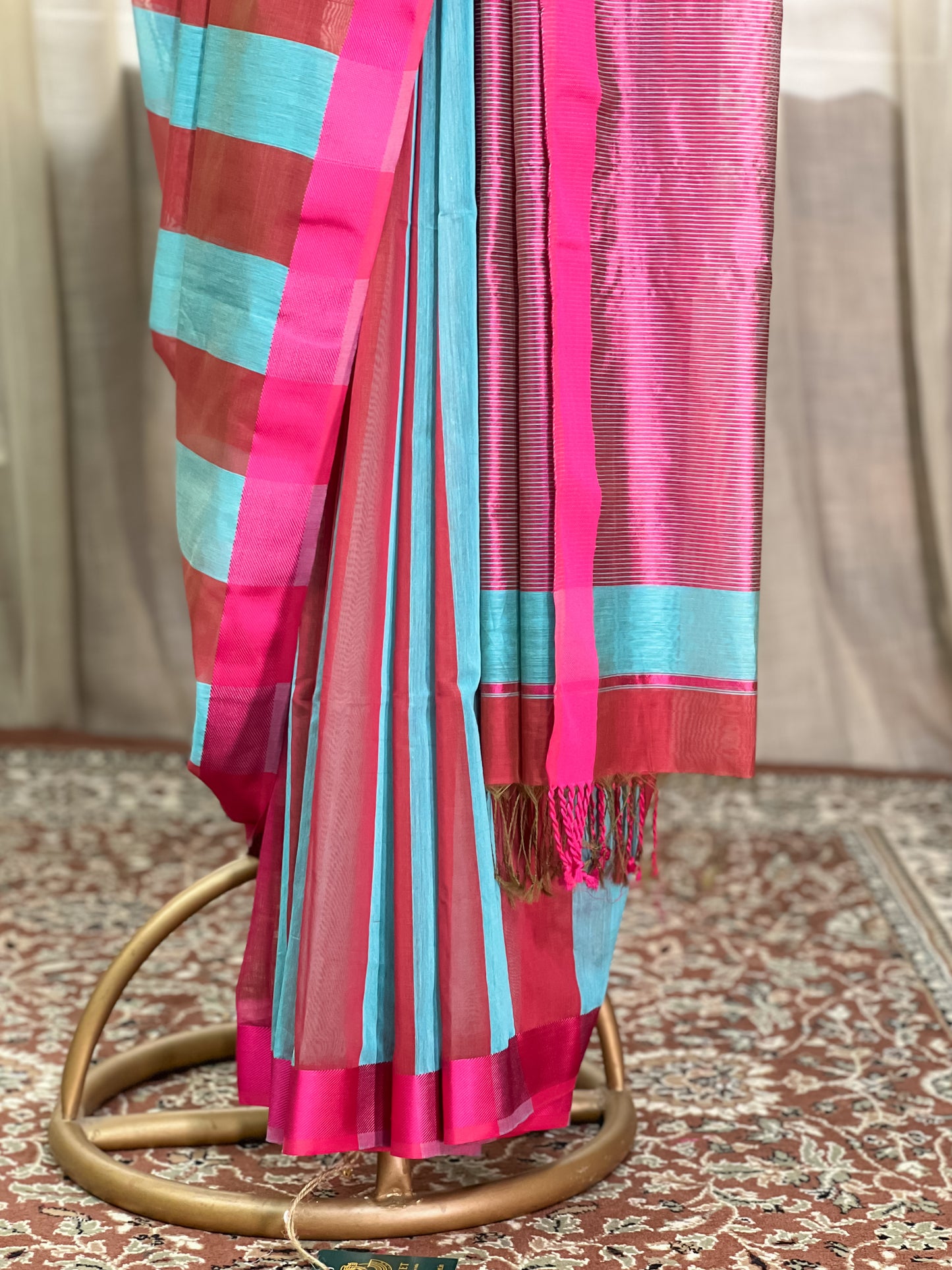 Pink Blue Maheshwari Silk Cotton saree