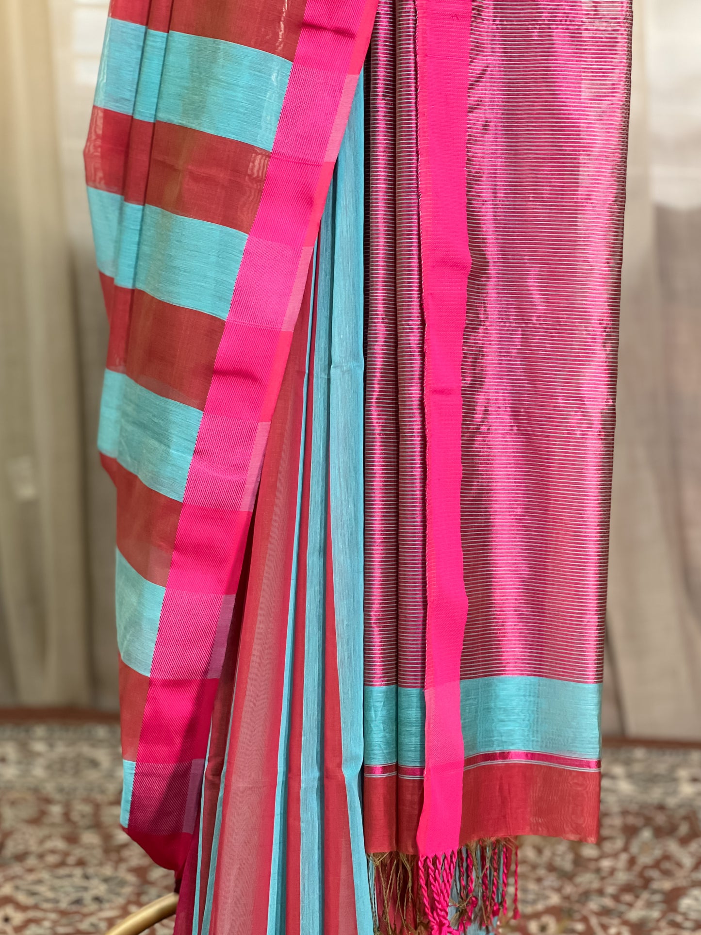 Pink Blue Maheshwari Silk Cotton saree