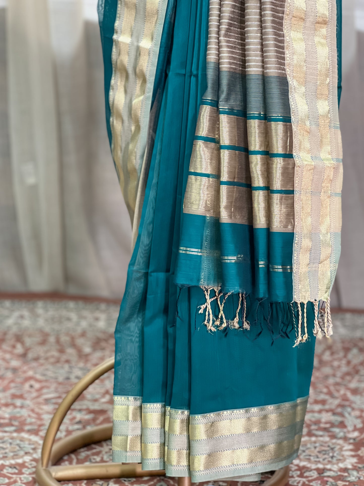 Teal Blue Maheshwari Silk Cotton Saree