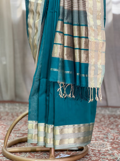 Teal Blue Maheshwari Silk Cotton Saree