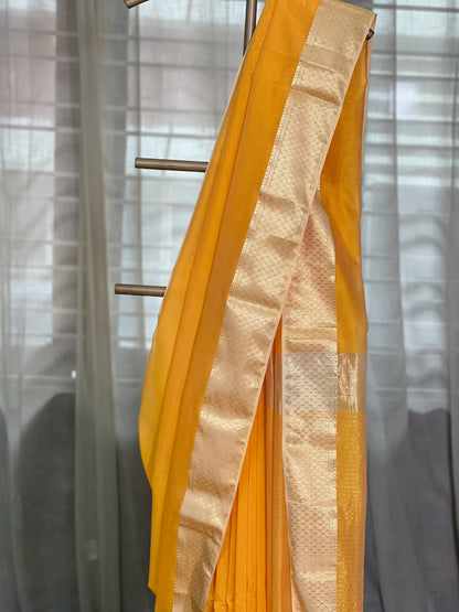 Yellow Maheshwari Silk Cotton Saree