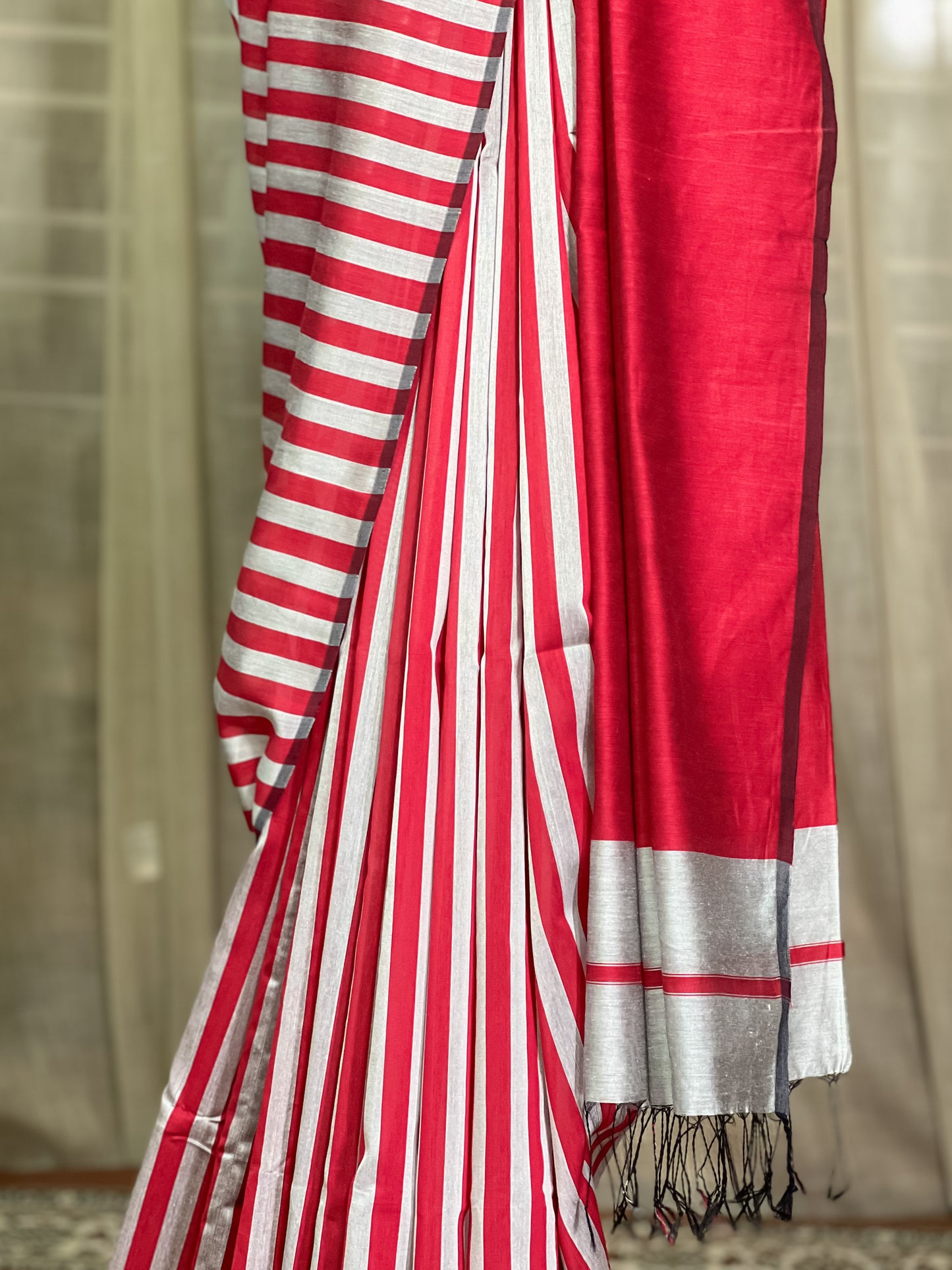 Red Maheshwari Silk Cotton Saree